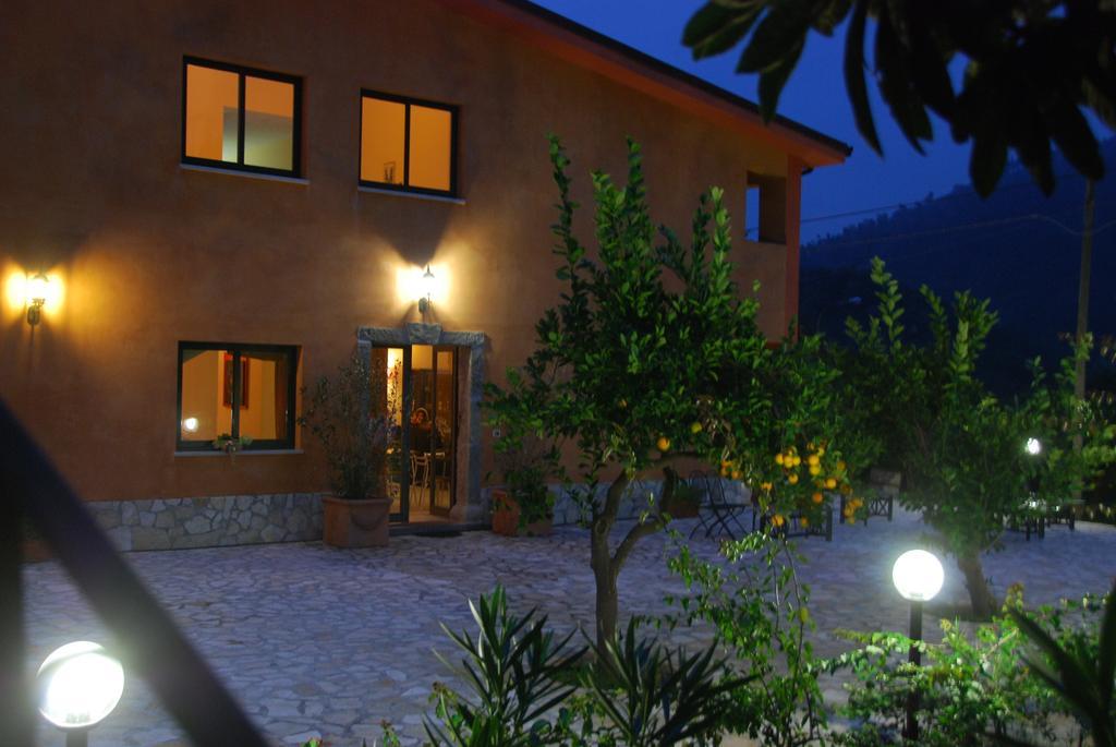 Casale Romano Resort E Relais Motta Camastra Exterior photo